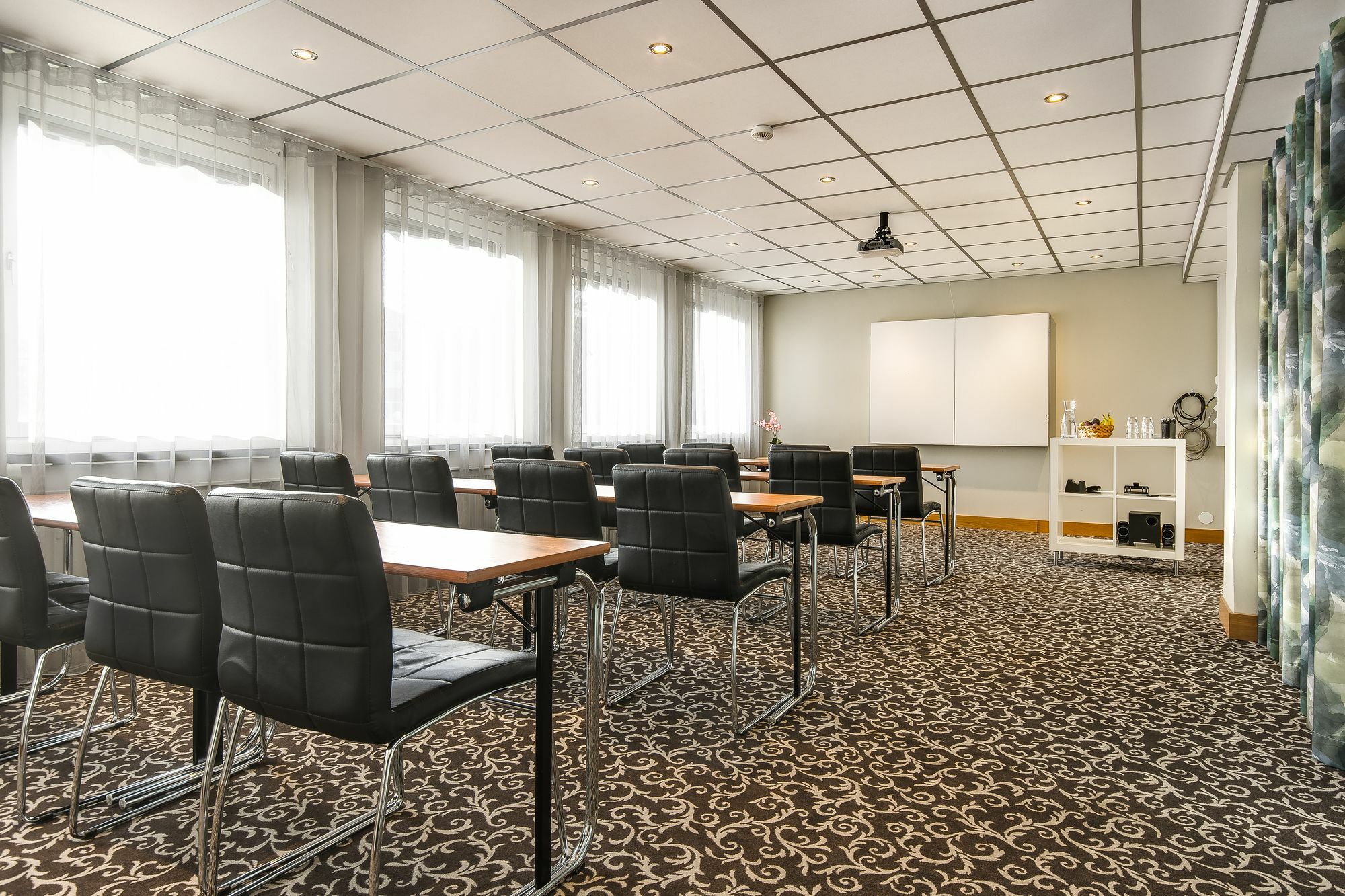 Hotell Oestersund Ngoại thất bức ảnh